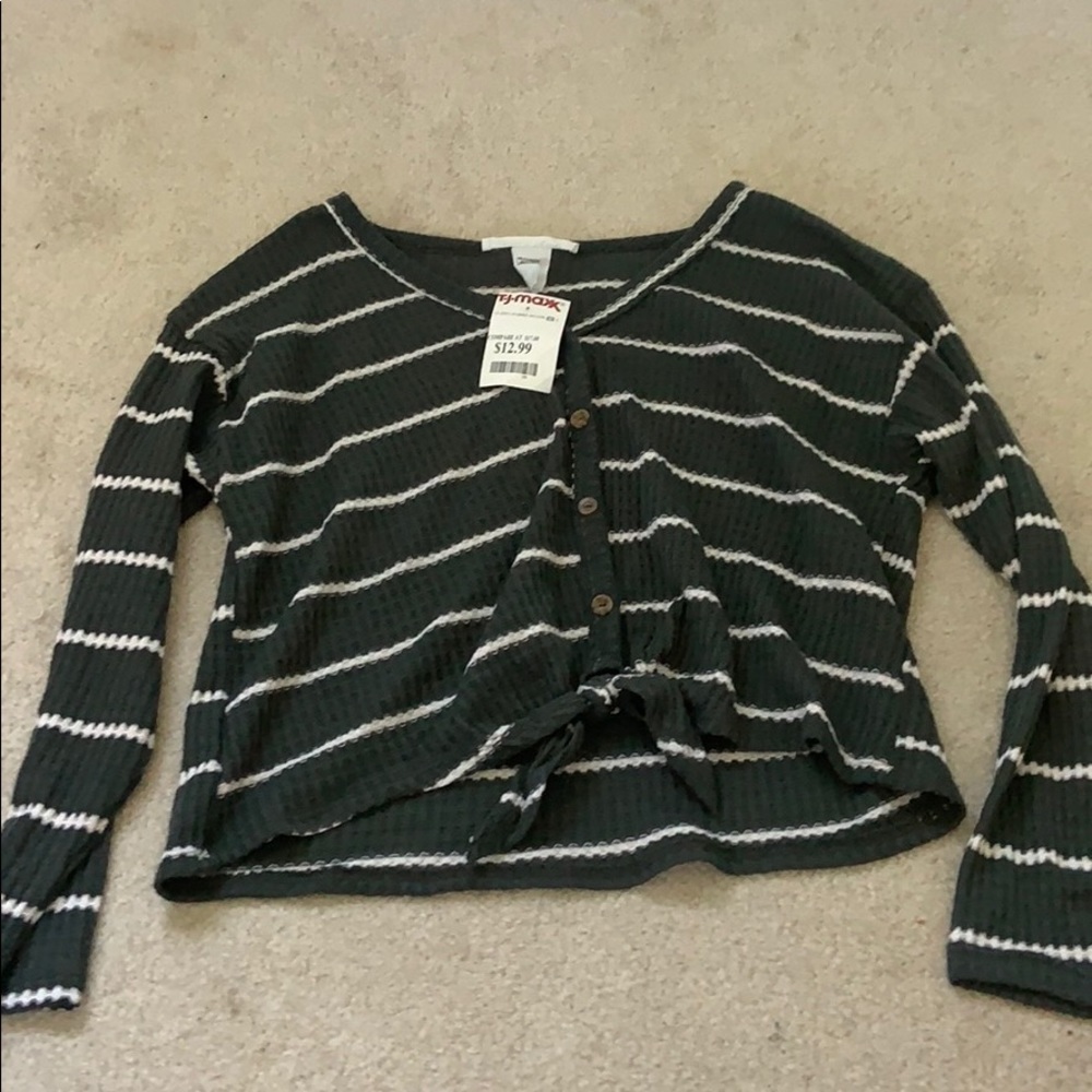 Long sleeve cropped